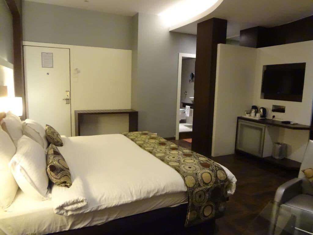 Galaxy Hotel 32/45