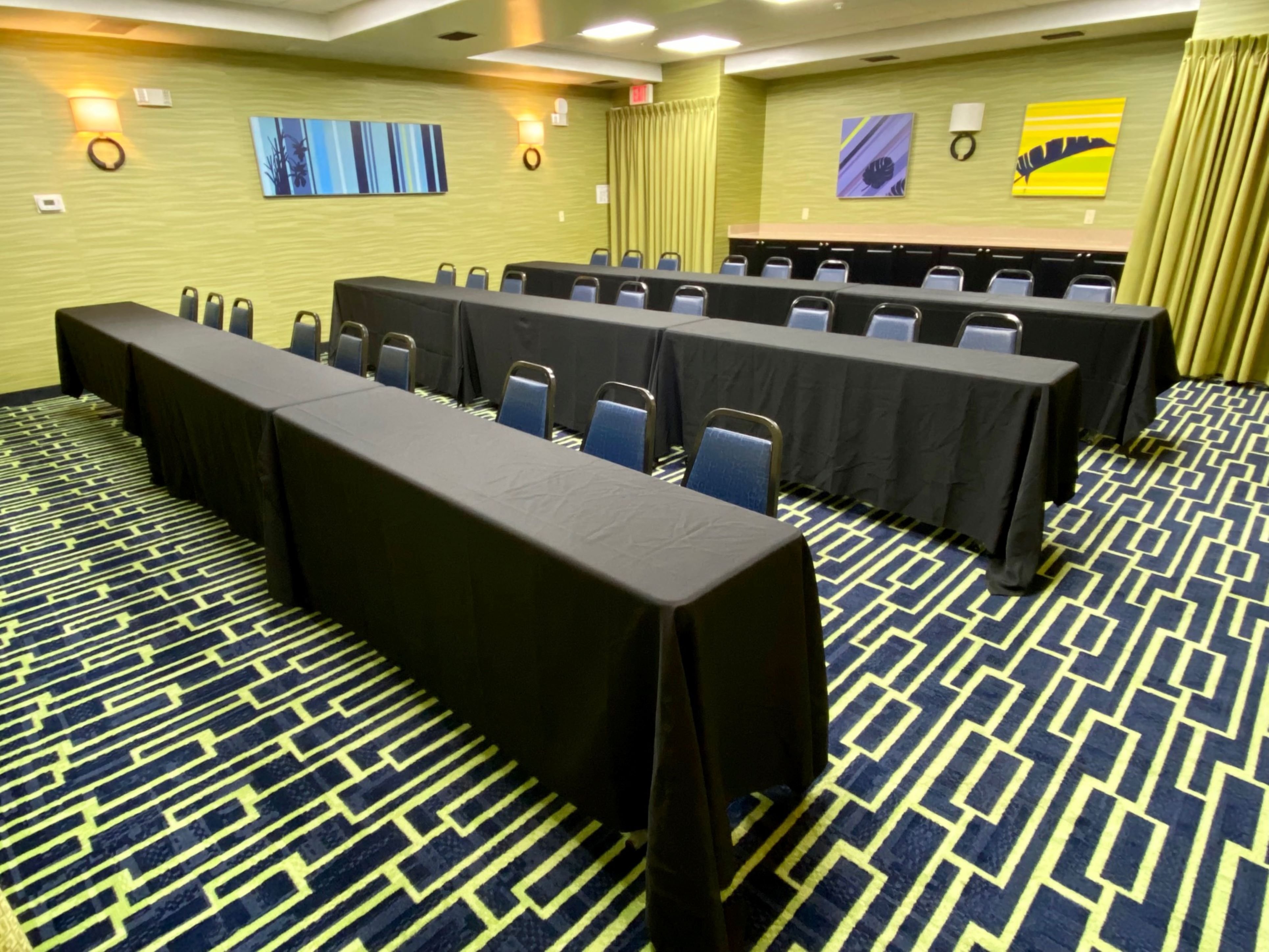 Holiday Inn Express Hotel Suites Plant City 57/70