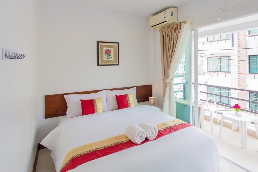 ROOM, DOUBLE BED, BALCONY