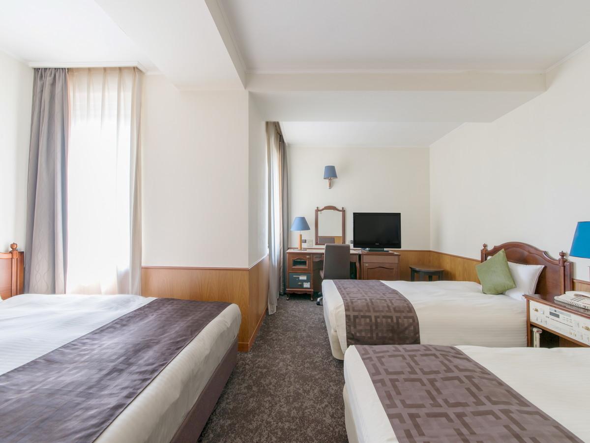 Standard, Triple, Semi Double Bed