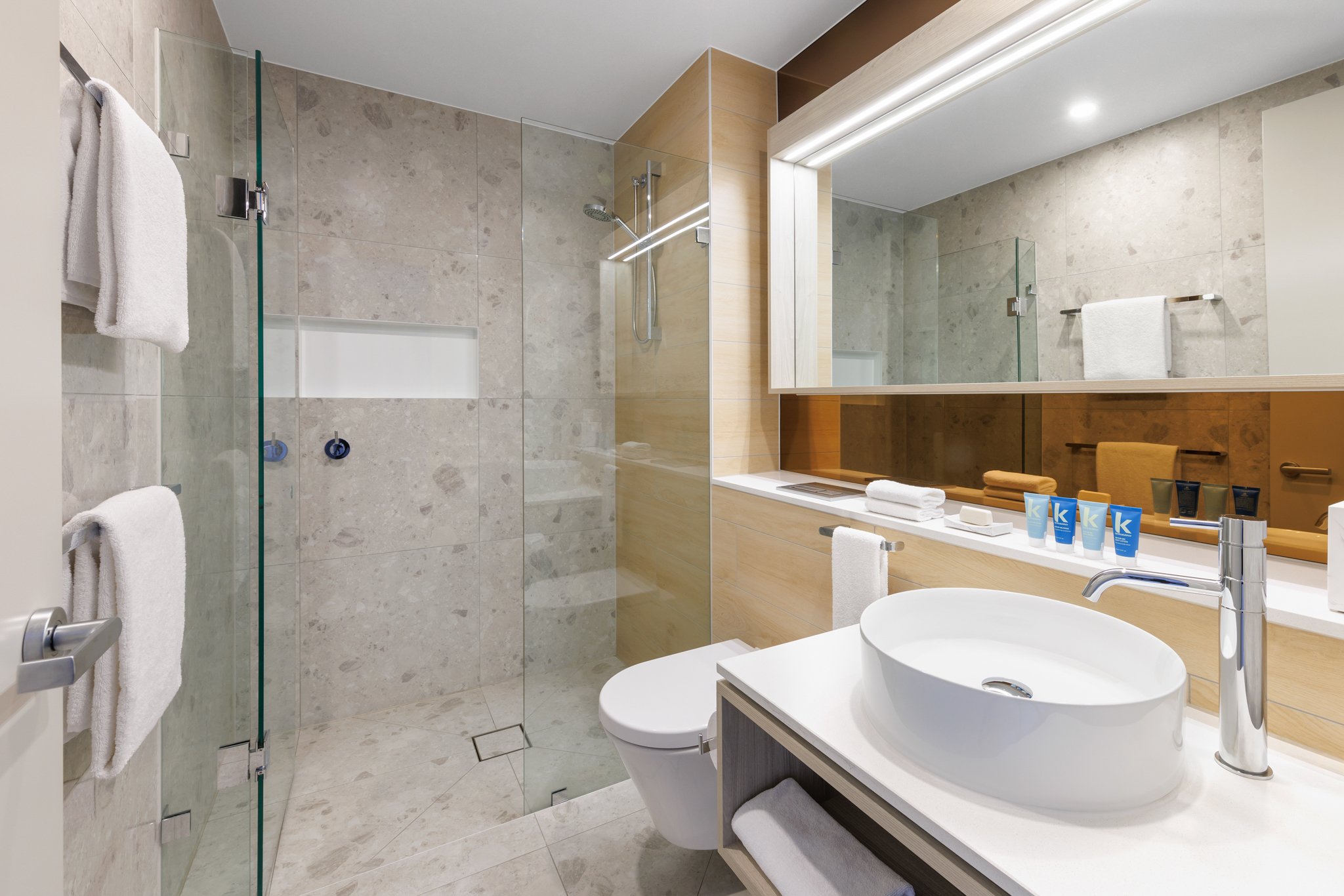 Meriton Suites Melbourne 50/50