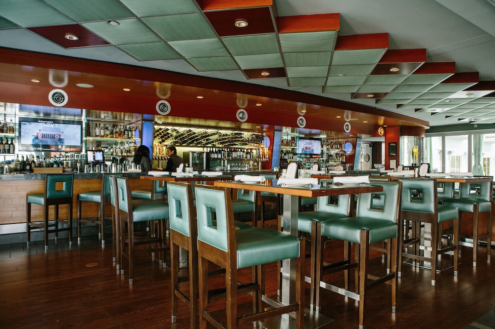 Shade Hotel Manhattan Beach 36/50