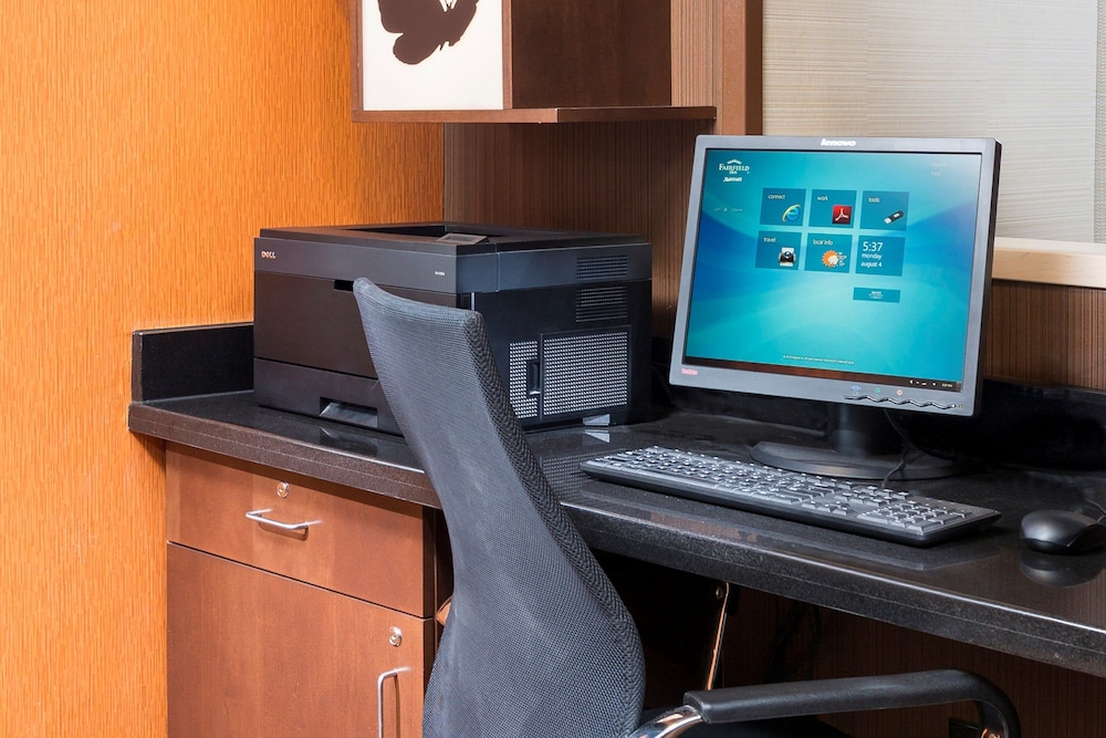 Fairfield Inn and Suites Kansas City Lees Summit 9/22