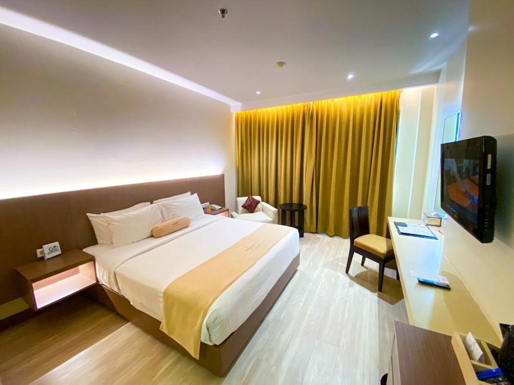 Rattan Inn Banjarmasin 7/24