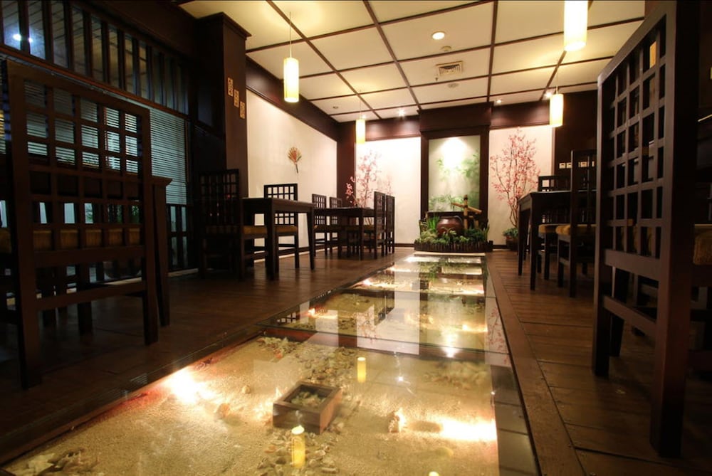 Regents Park Hotel 30/31