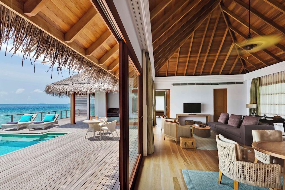 Dusit Thani Maldives 51/66