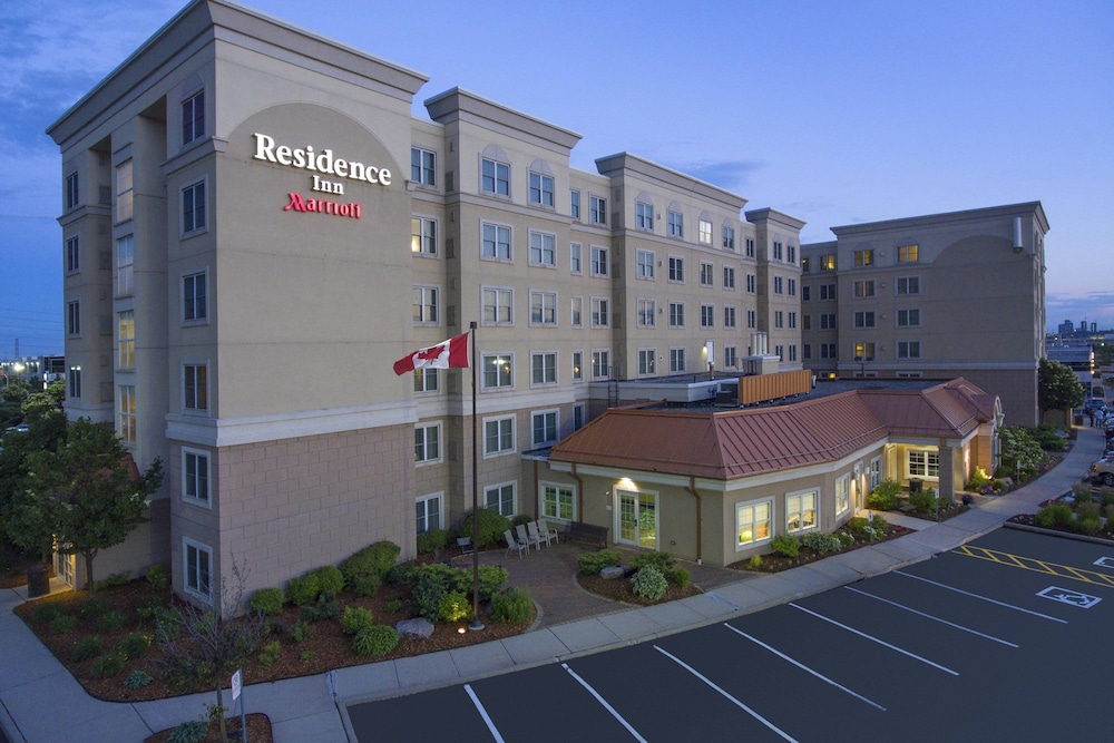 Residence Inn By Marriott Mississauga Arpt Corp Ctr West