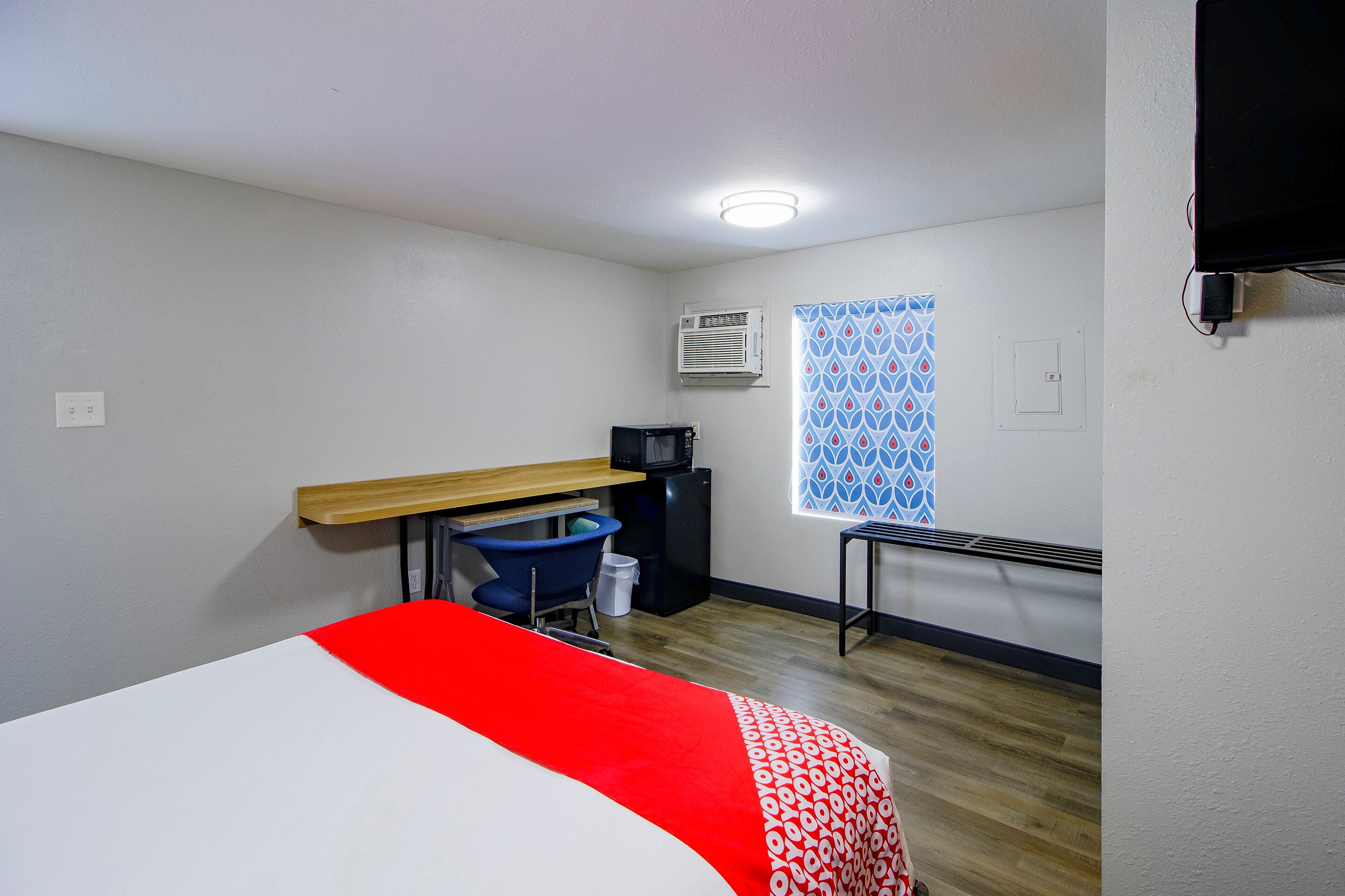 OYO Hotel Sulphur LA Hwy 90 West 12/37