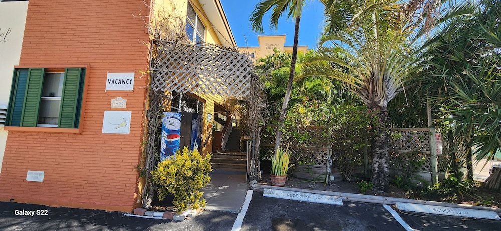 Ocean Inn 40/50