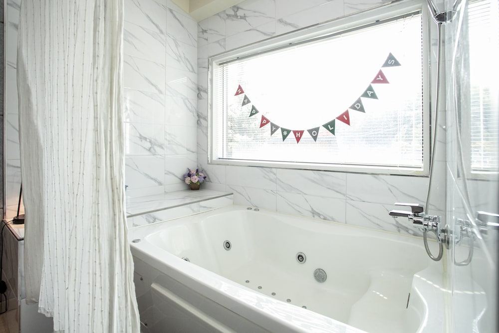 Gapyeong Blossom Pension 42/46