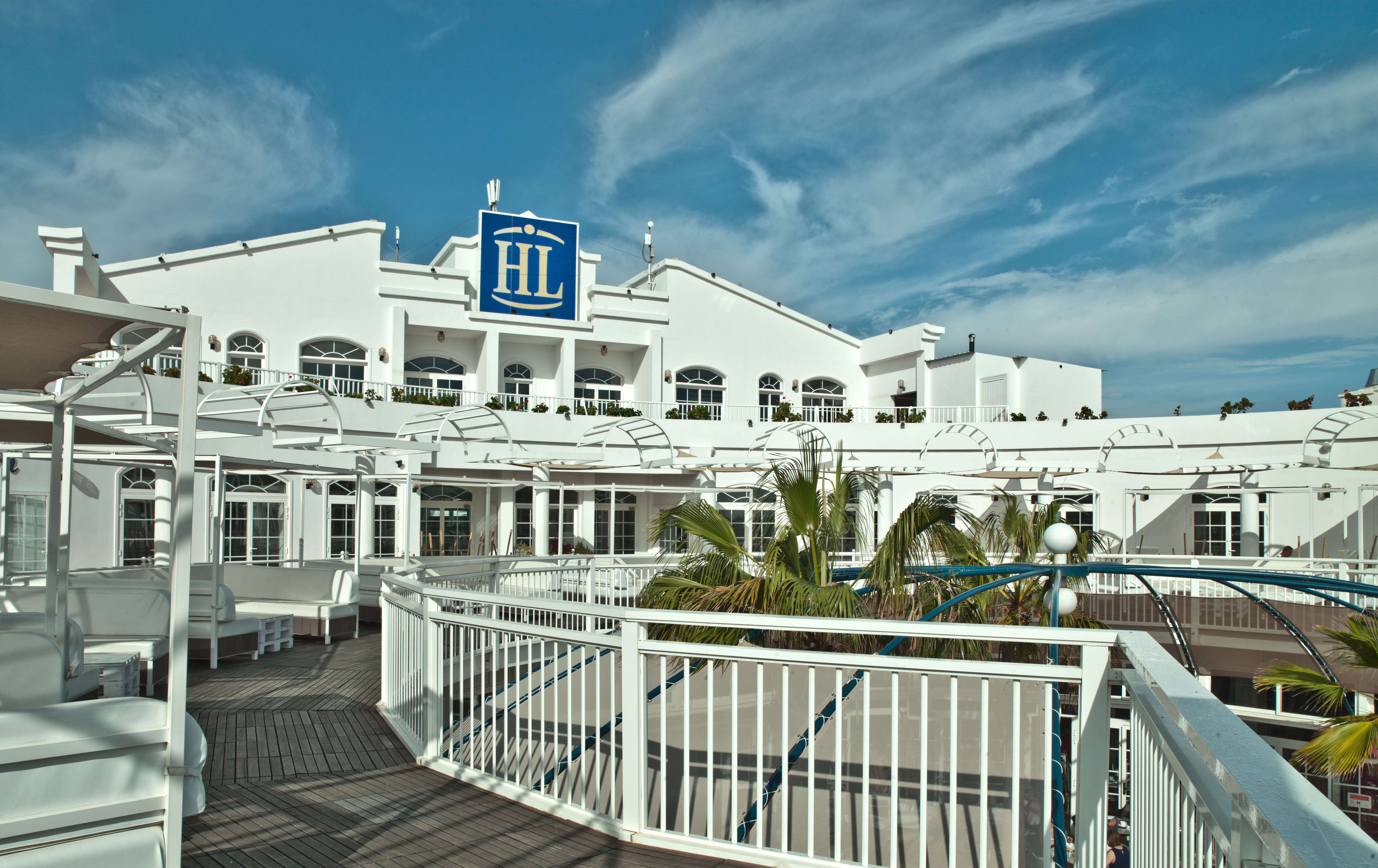 Hl Paradise Island Aparthotel 3/35