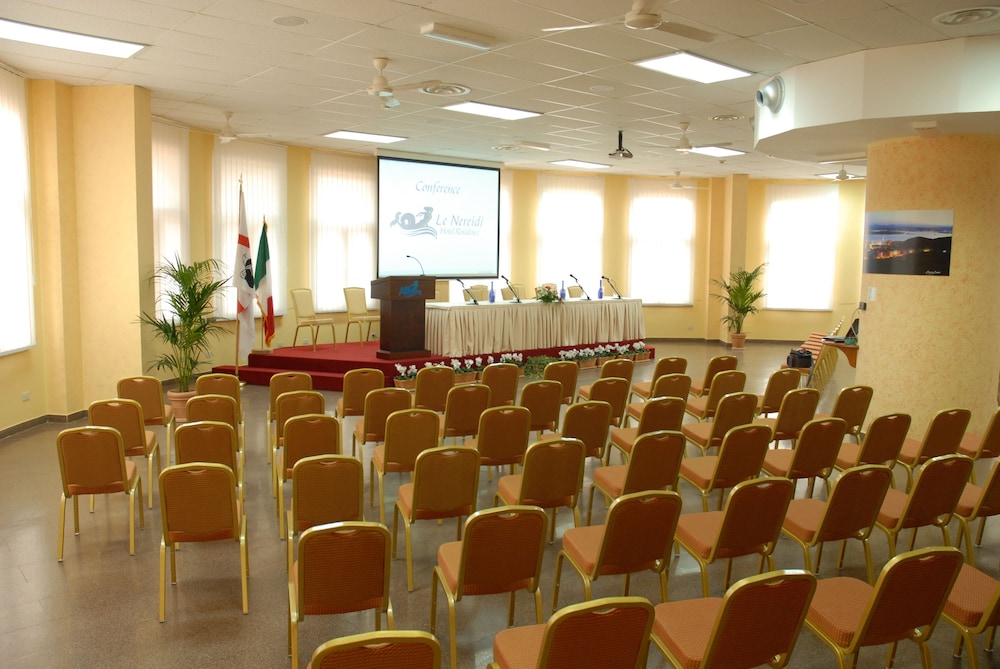Le Nereidi Hotel Residence & Conference 58/64