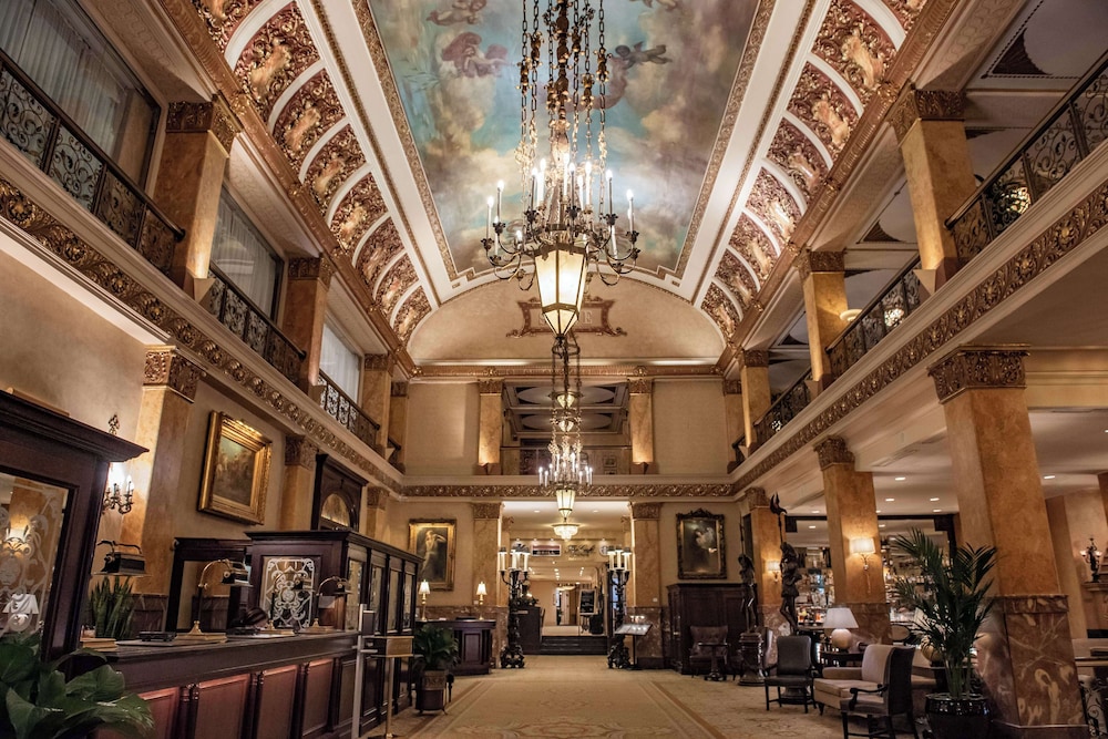 The Pfister Hotel in MILWAUKEE - WI