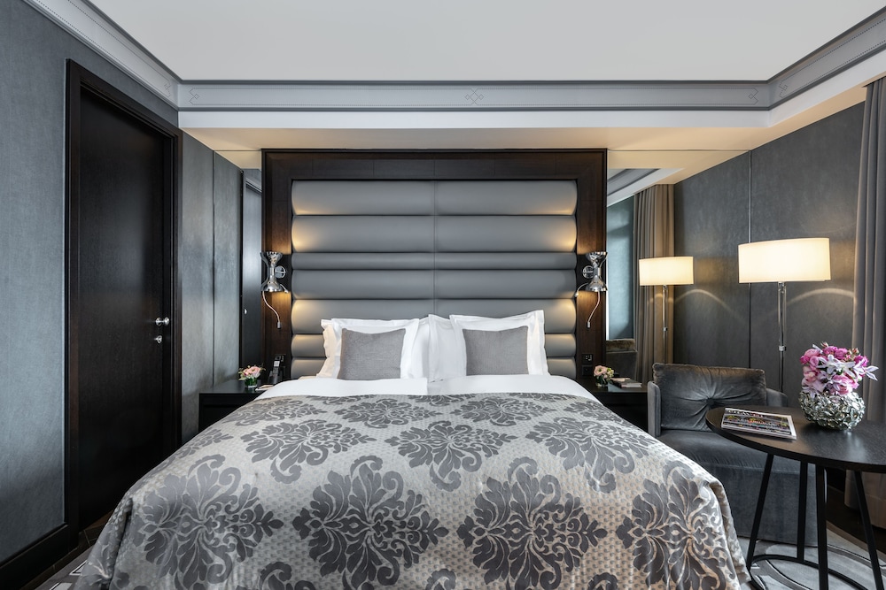 Royal Savoy Hotel and Spa Lausanne 27/84