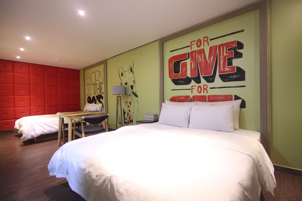 Chakan Hotel 23/62