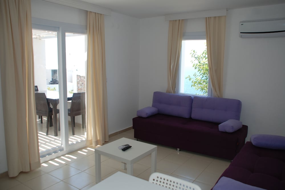 Vega Aparts & Residences 17/50