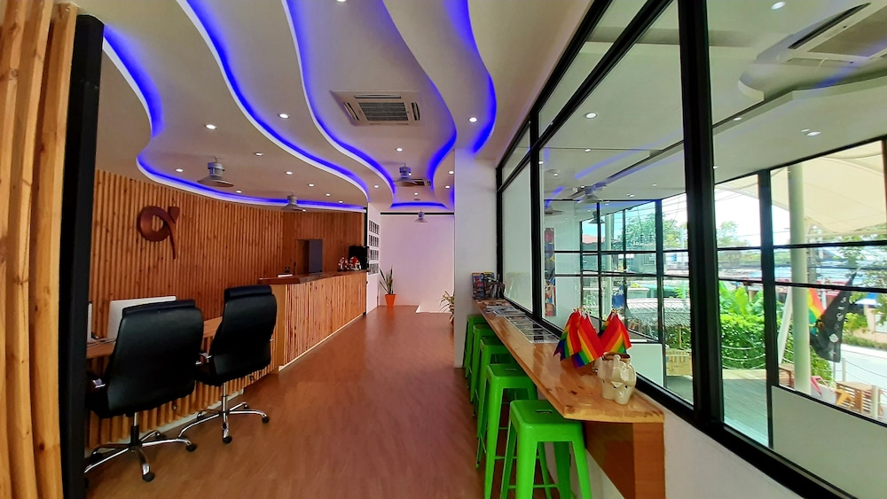 Alpha Gay Resort - Adults Only 58/70