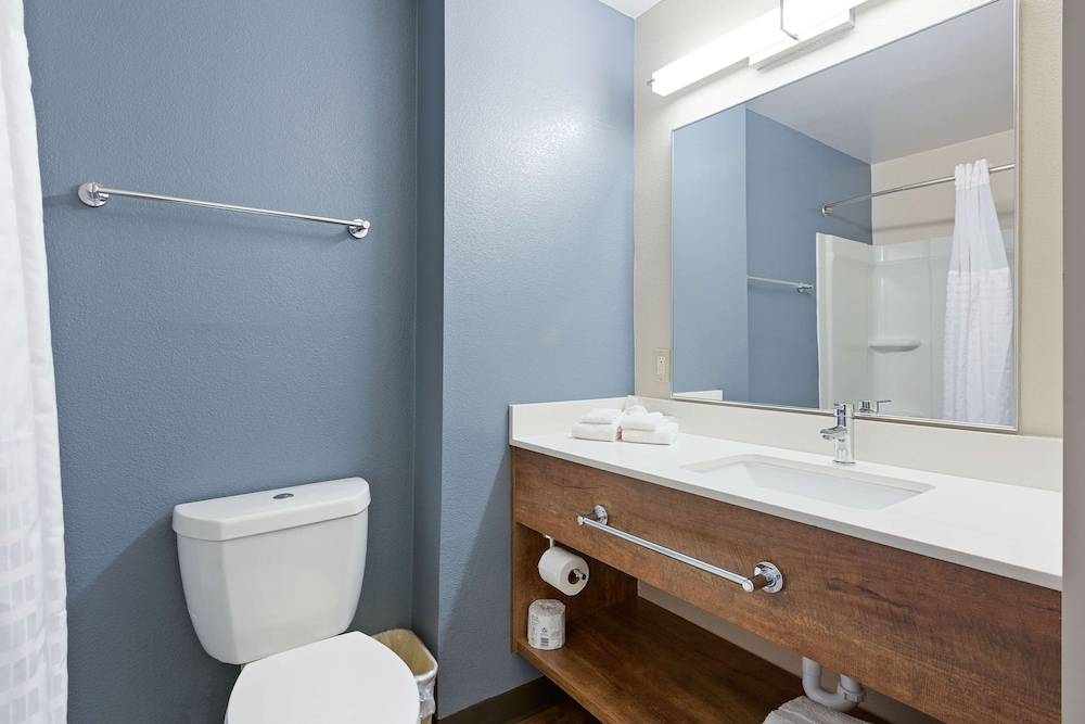 Extended Stay America Miami Airport Doral 25th St 14/56