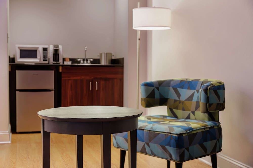 Hotel Trilogy Albany Airport, Tapestry Collection by Hilton 22/30