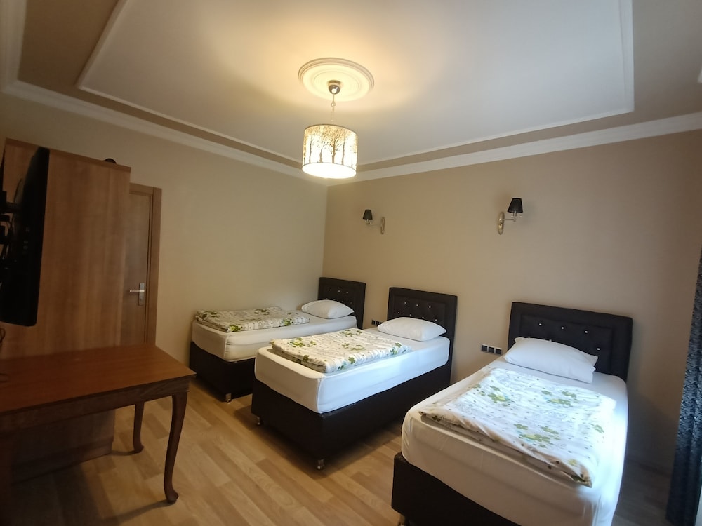 Akpinar Hotel 15/43