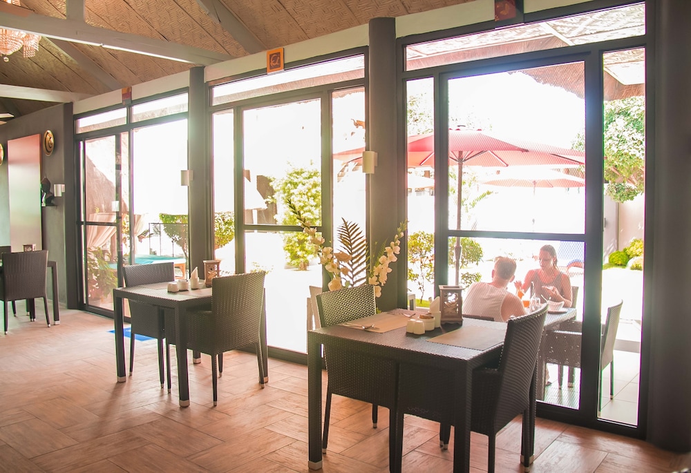 Alona Northland Resort 34/50