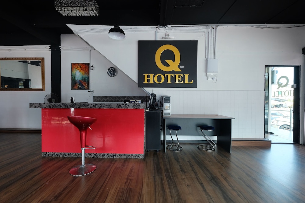 Lobby at OYO 1104 Q Hotel, TEMERLOH