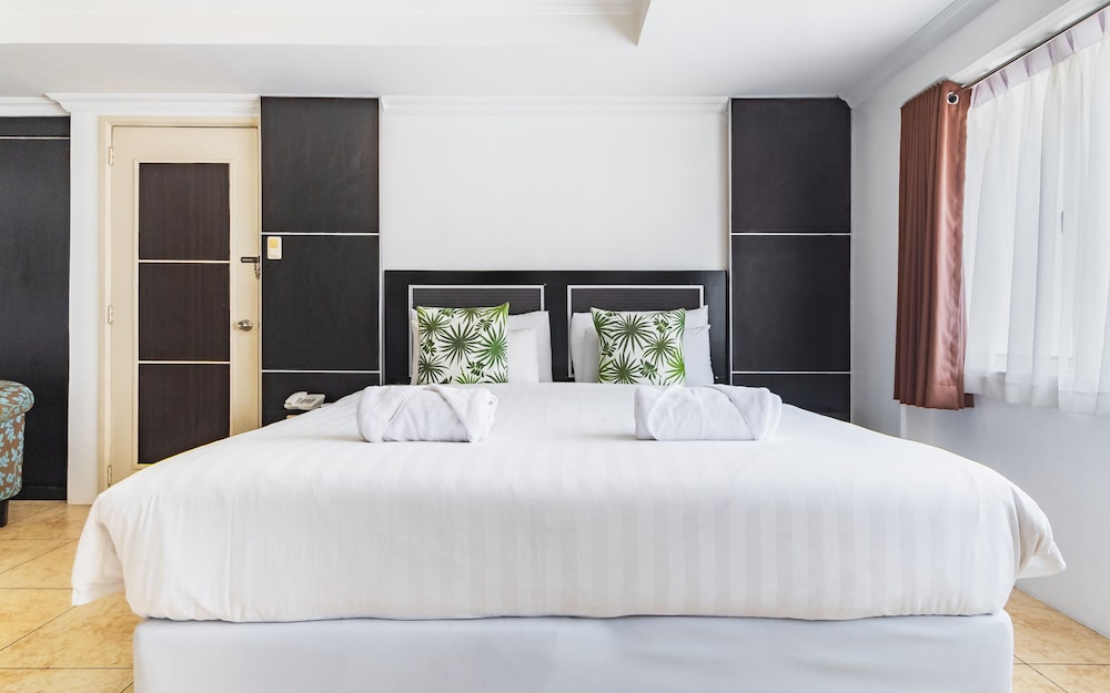 Orchid Garden Suites - Manila 28/64