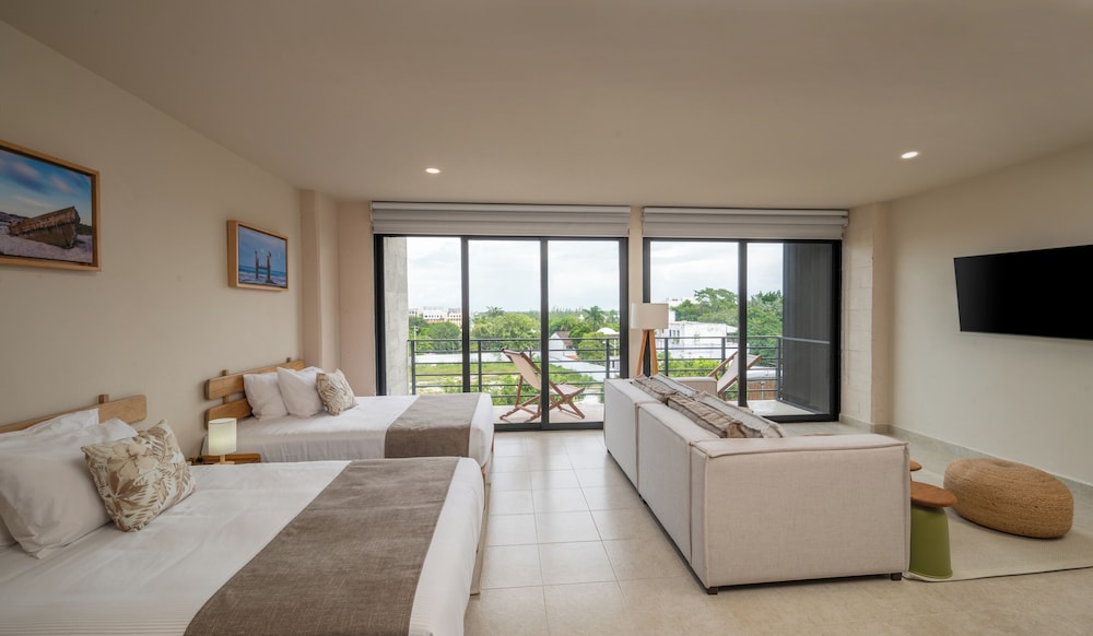 EVERGLADES SUITES 34/50