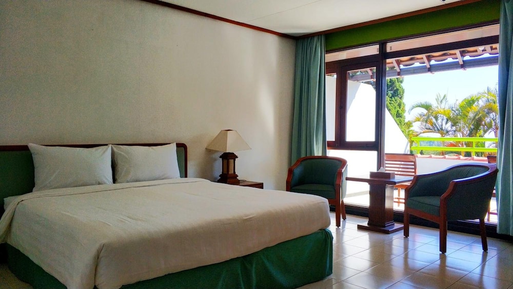Grand Whiz Hotel Bromo 8/60