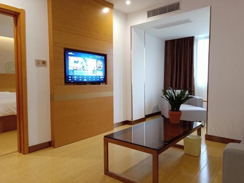 GreenTree Inn Fuyang Technician College 15/21