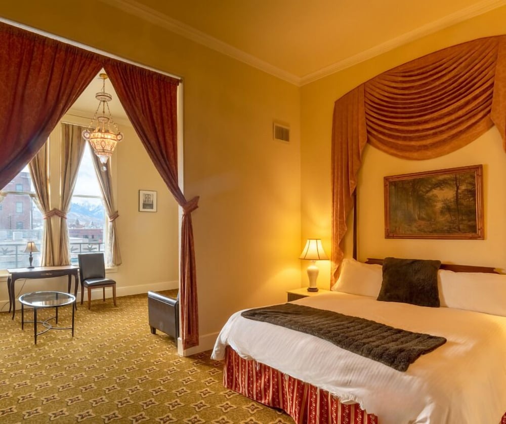 Geiser Grand Hotel 14/50