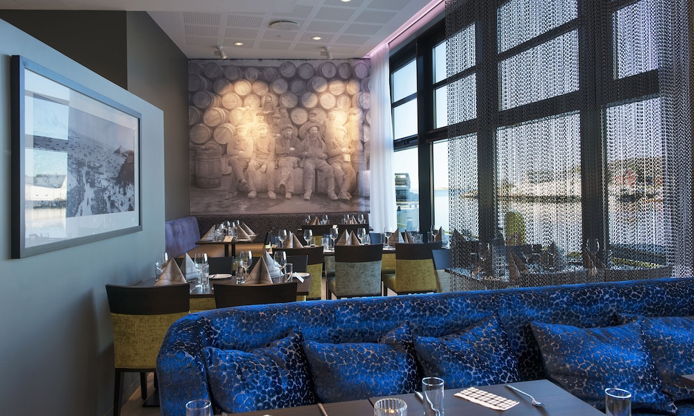 Thon Hotel Fosnavag 30/48