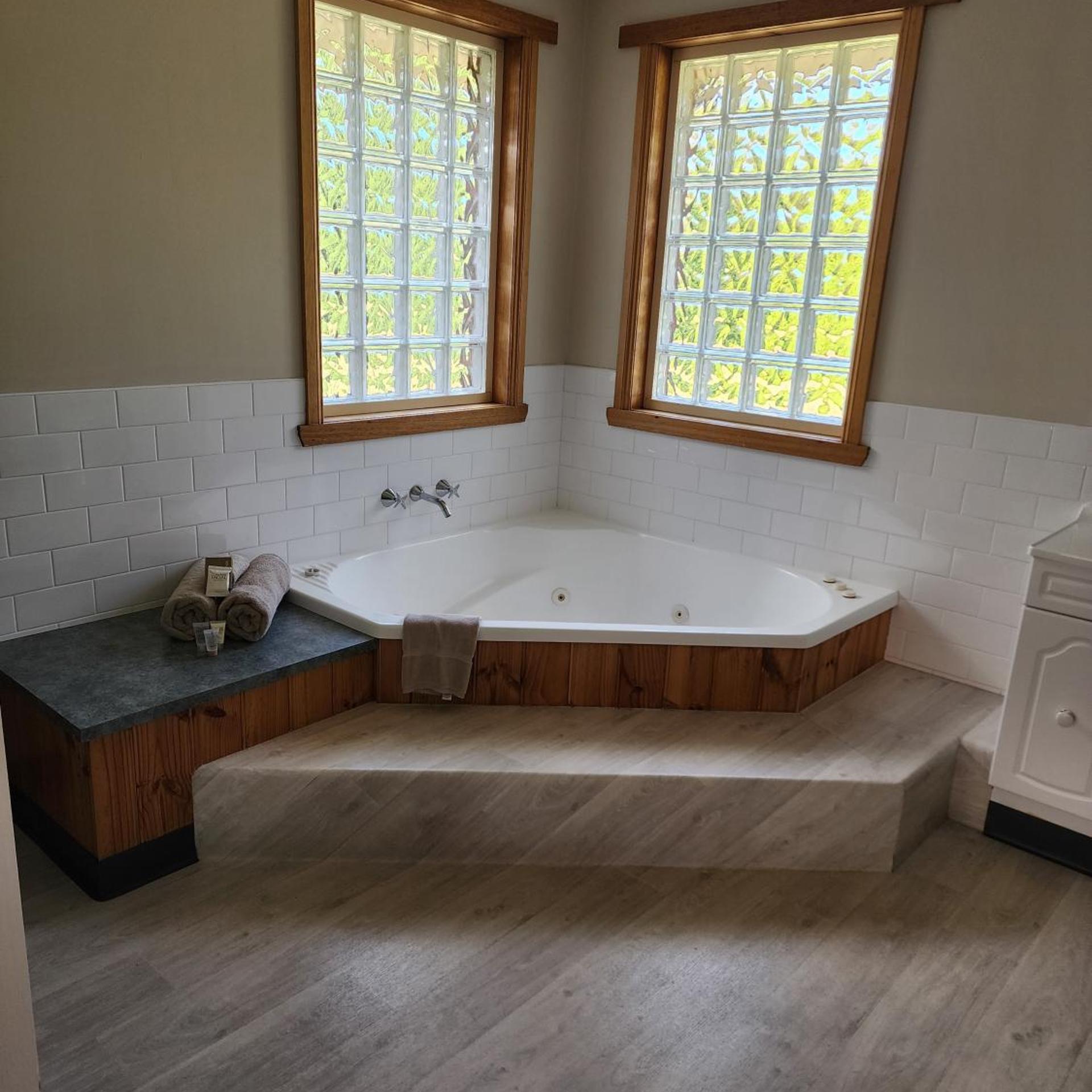 KENTISH HILLS RETREAT 11/21