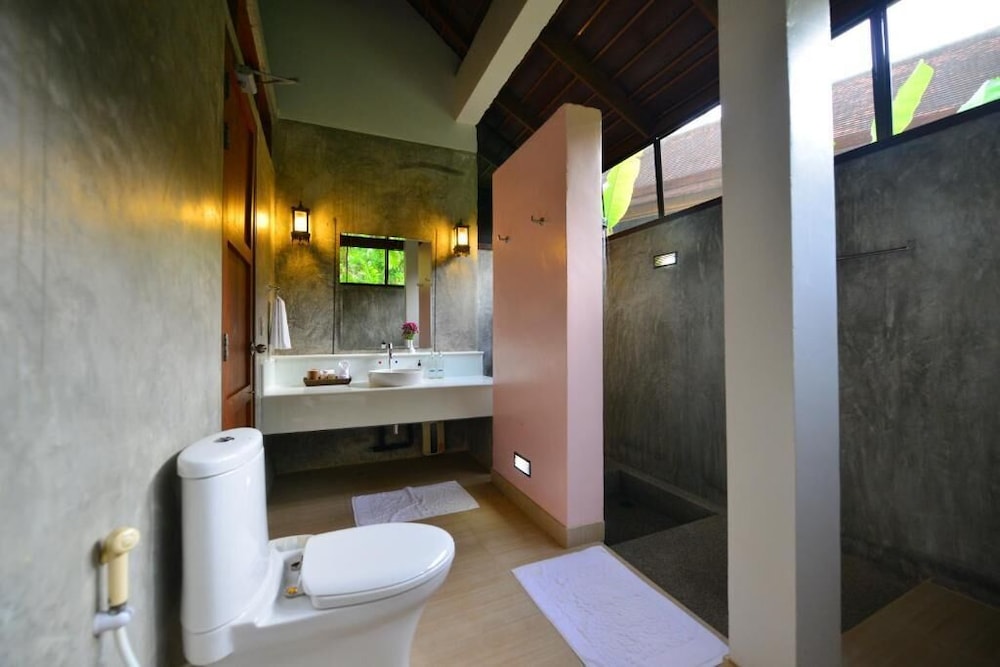 Bor Saen Villa And Spa 24/73