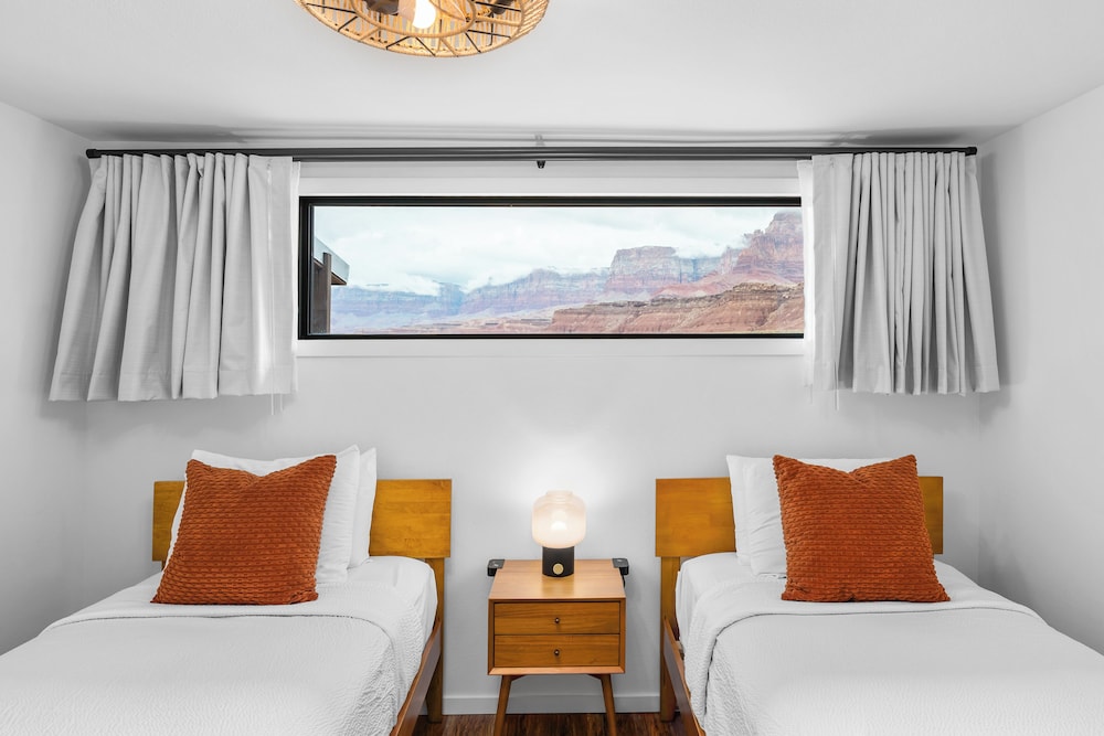 Marble Canyon Lodge 30/68