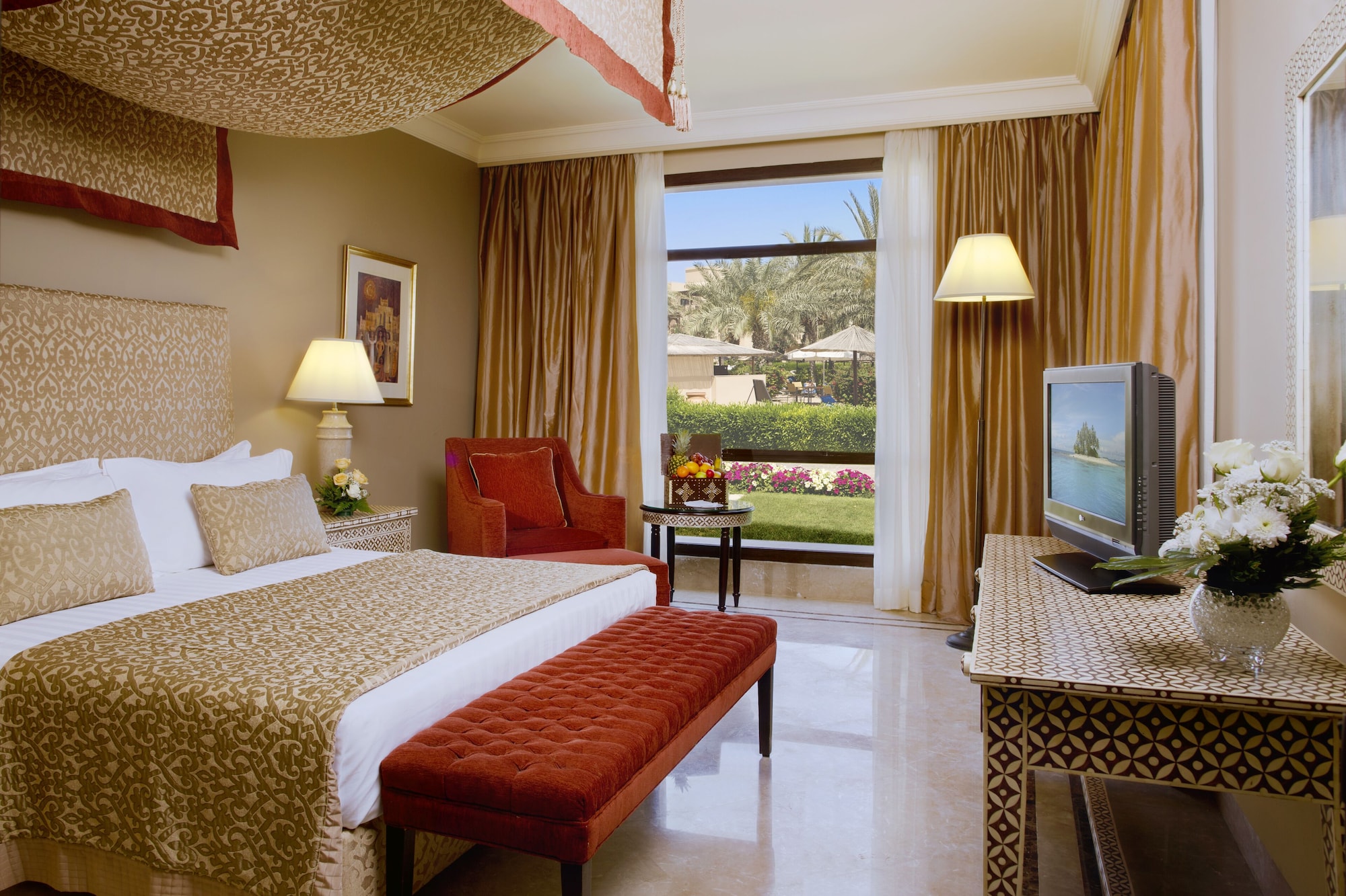 Suite, Queen Bed, Ocean View