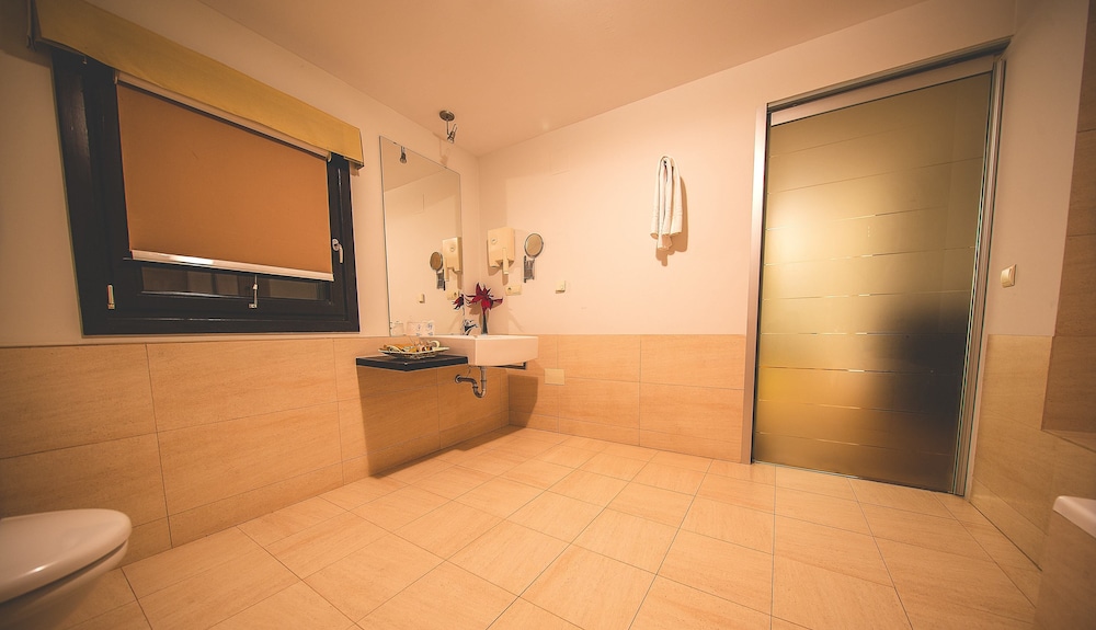 Hotel Bodega El Juncal 2/50