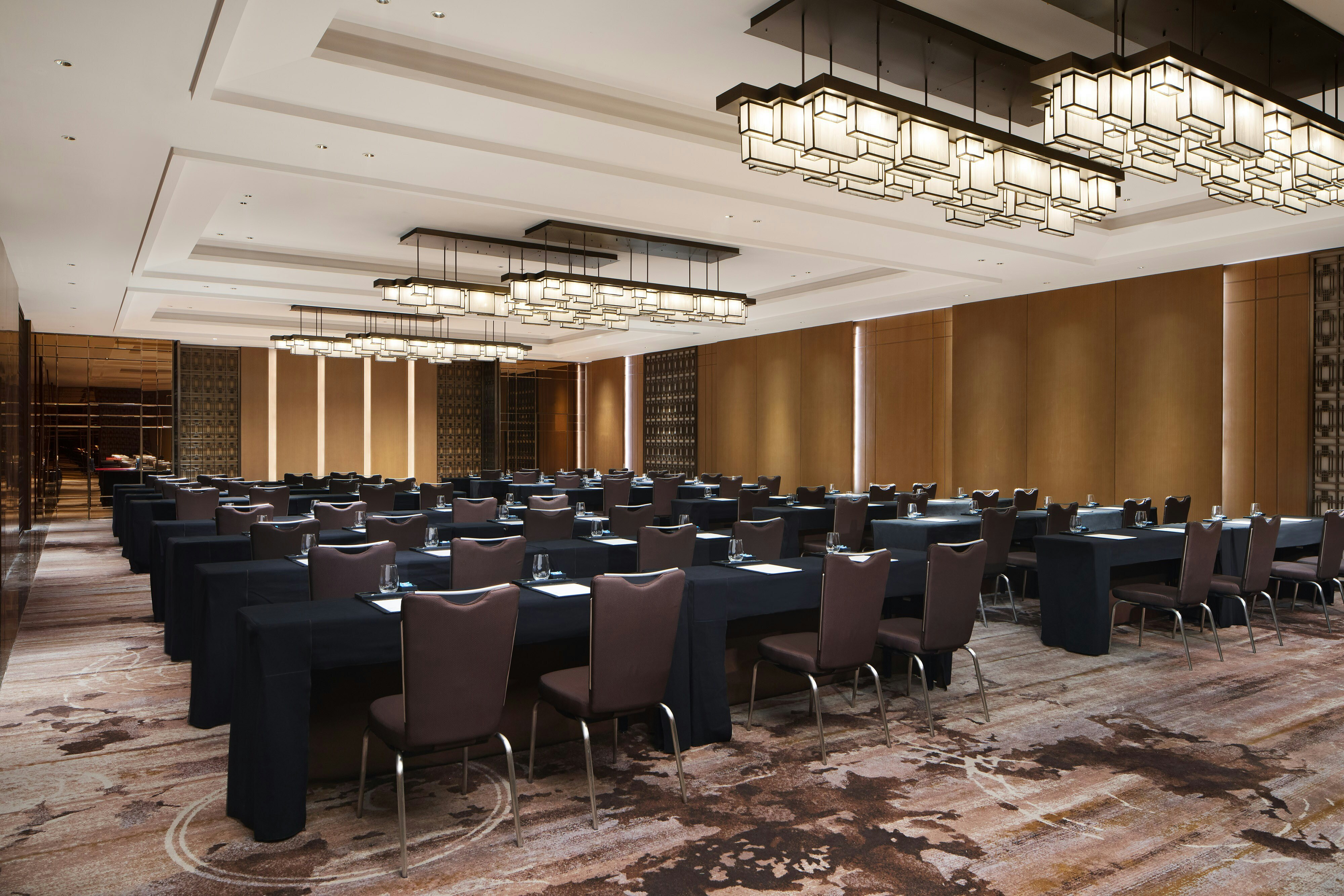 Sheraton Yunfu Xinxing Hotel 45/55