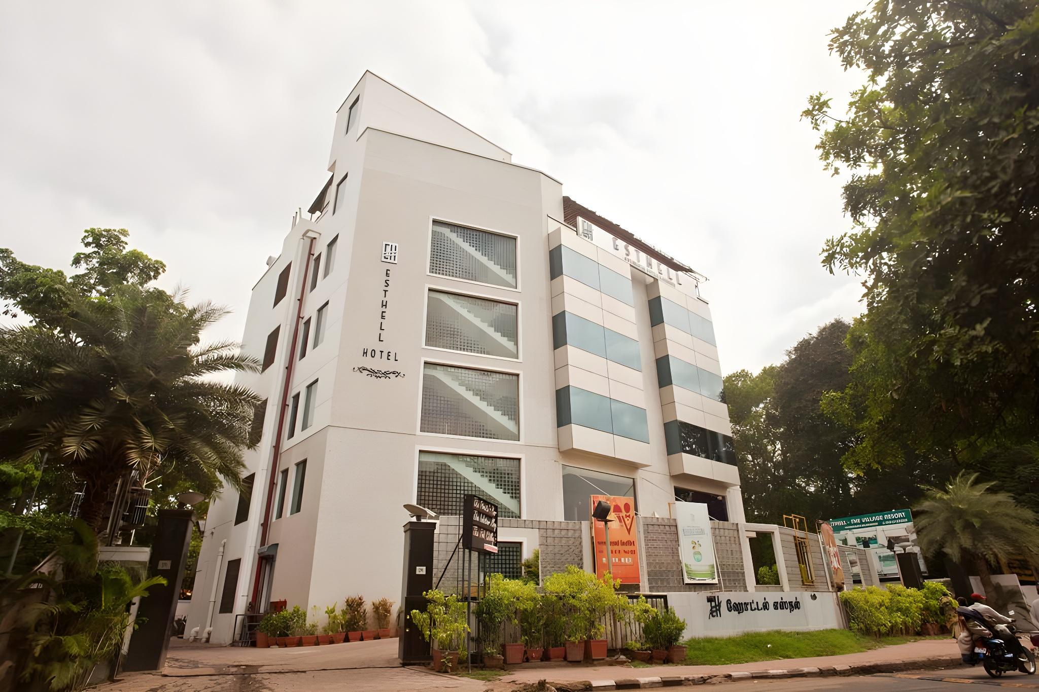 Hotel Esthell 4/38