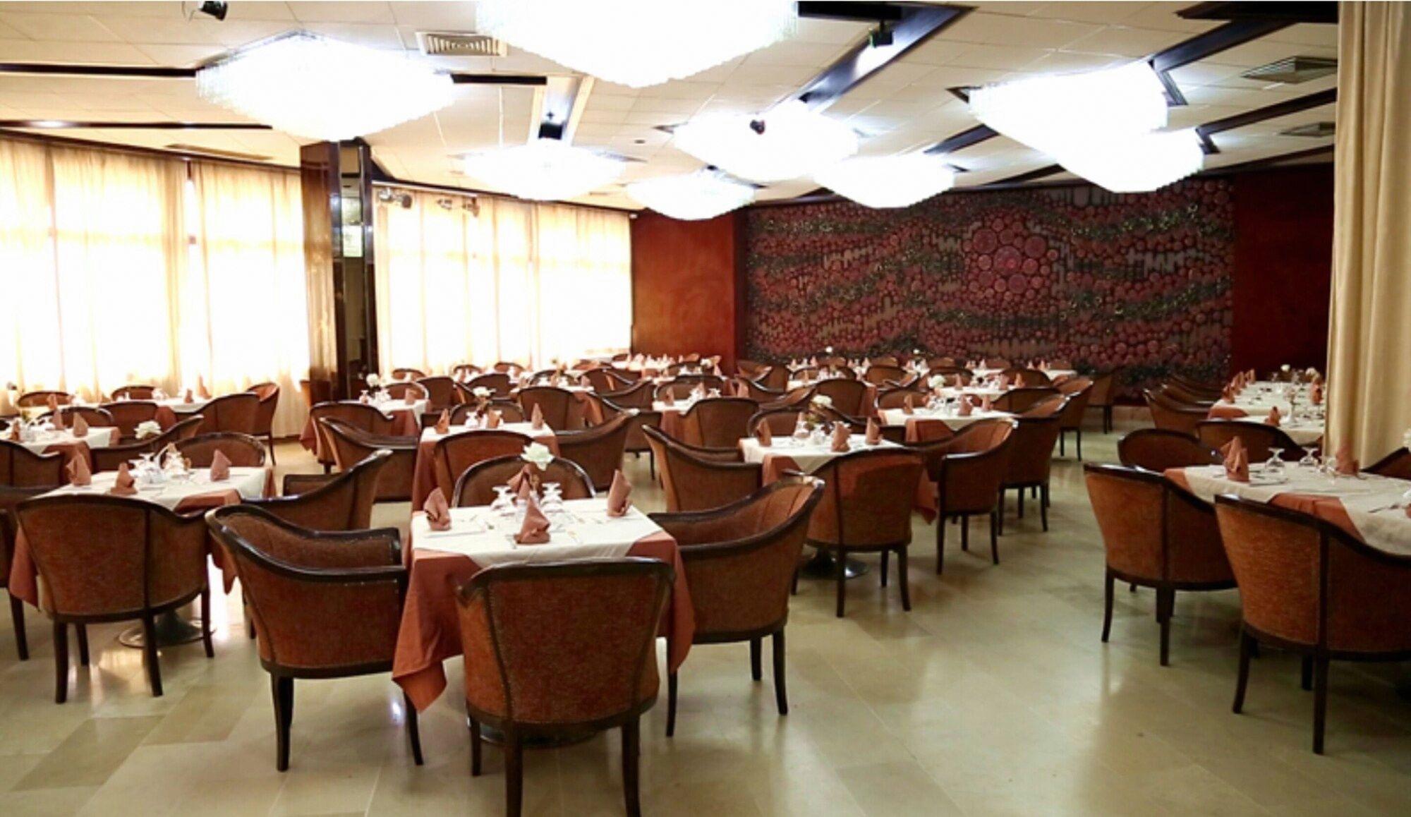 Diplomat Hotel 19/26