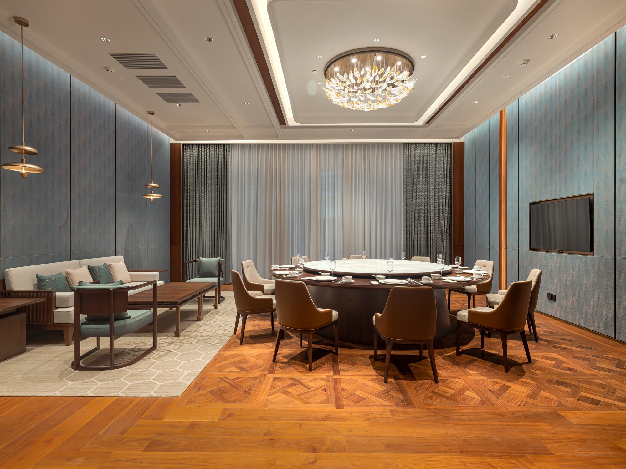 LN Dongfang Hotel Nansha 37/42