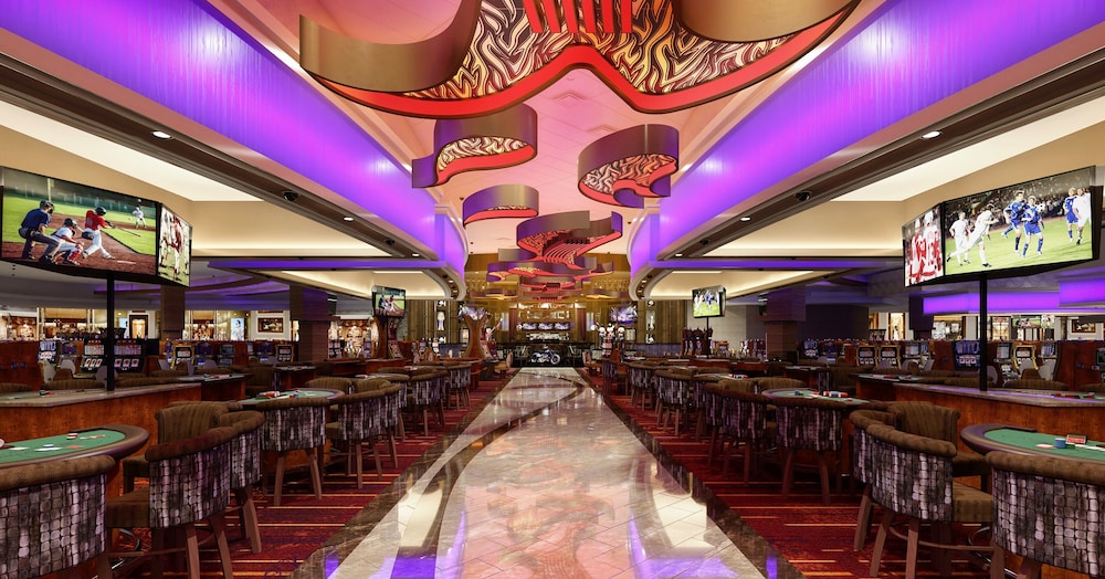 Hard Rock Hotel & Casino Sacramento 25/31