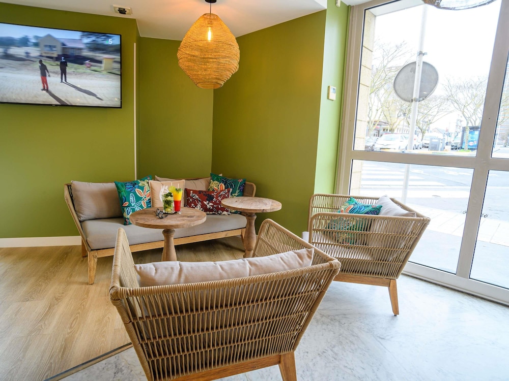 Ibis Styles Tours Centre 43/74