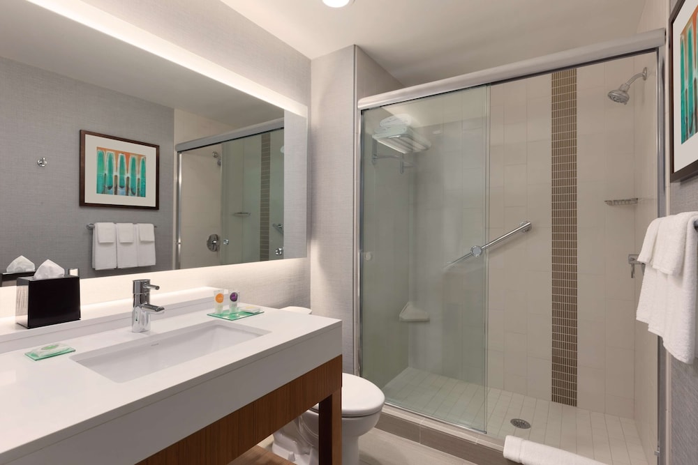 Hyatt Place St. Louis/Chesterfield 12/70