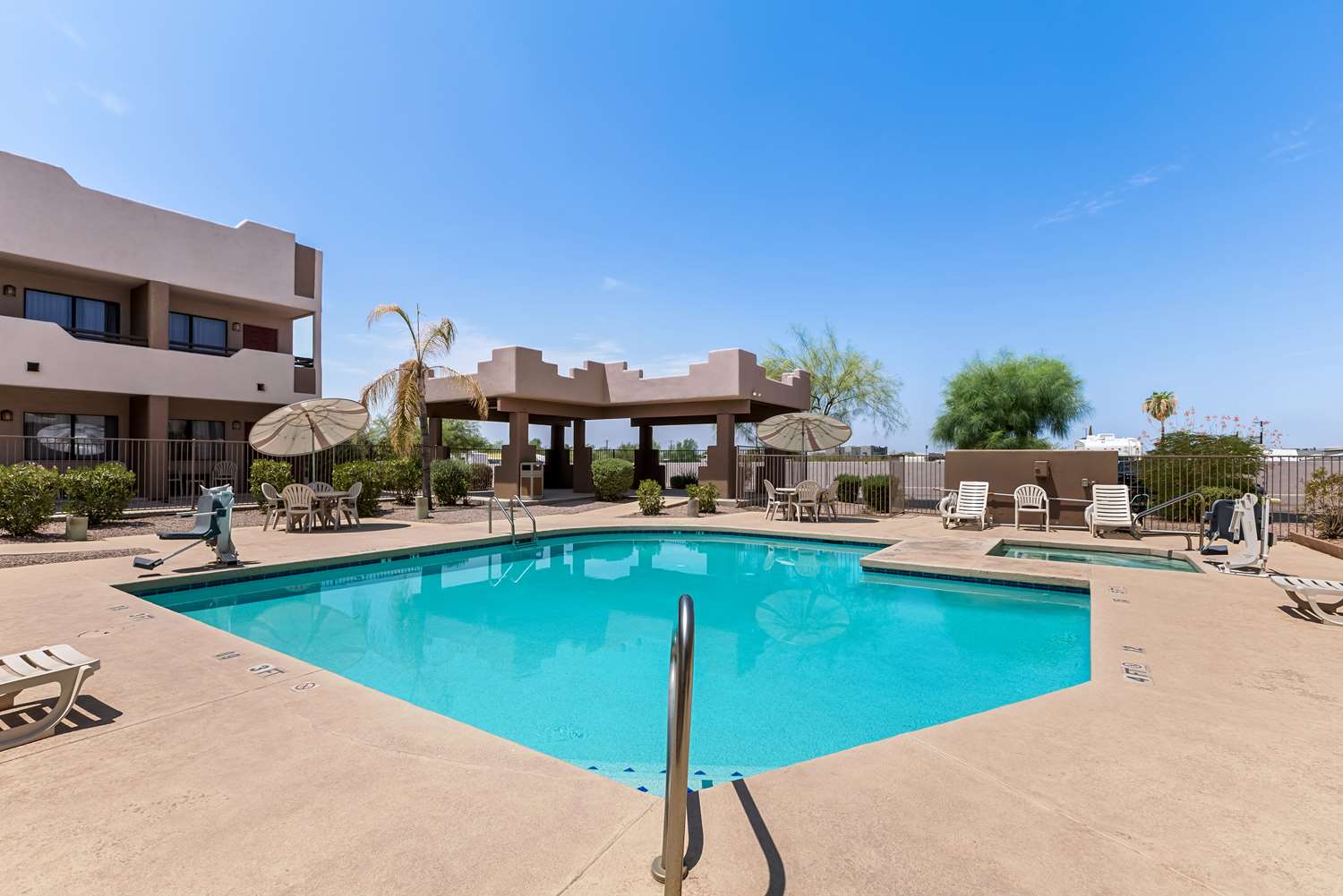 Best Western Apache Junction Inn 29/29