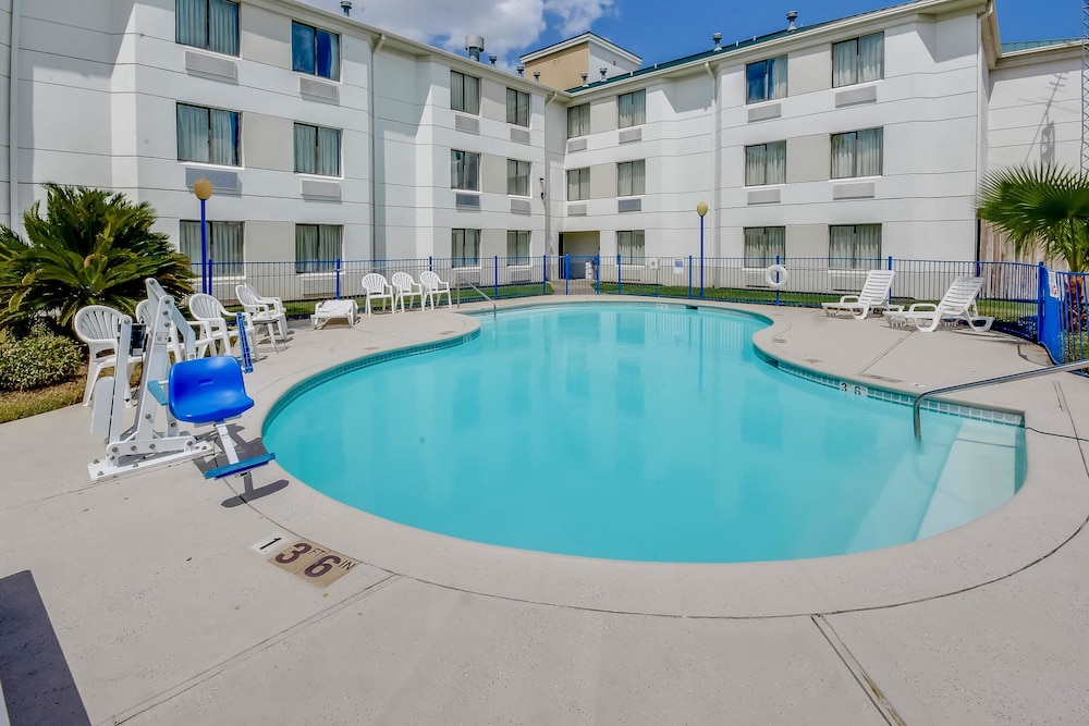 Motel6 Katy, TX - Houston 33/37