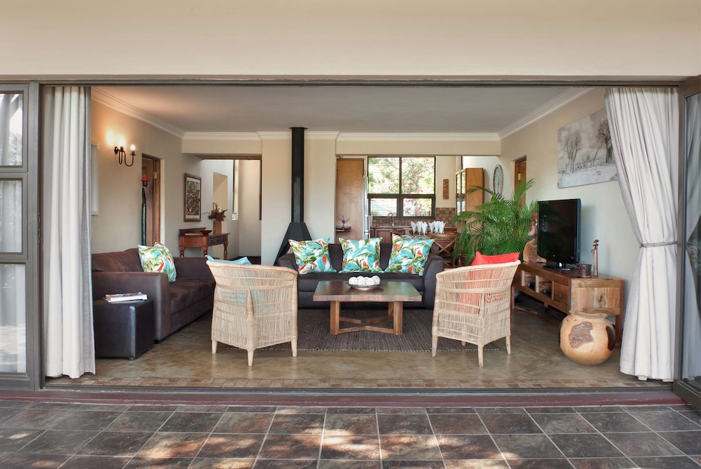 Ama Casa Self Catering Cottages 13/36