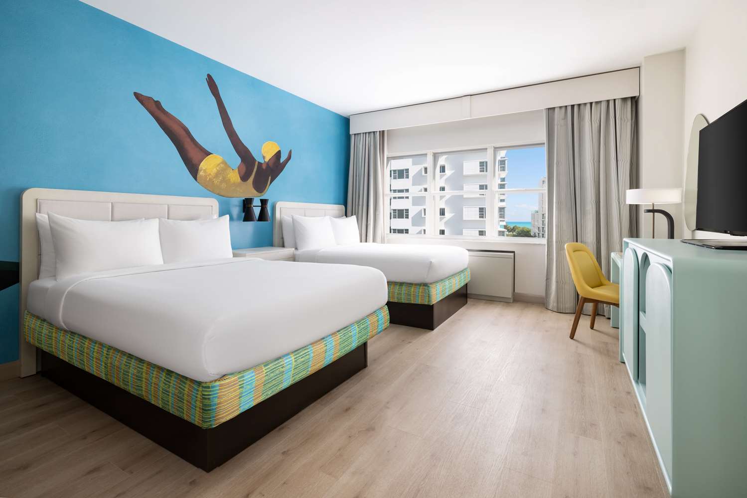 room, 2 queen beds, partial ocean view