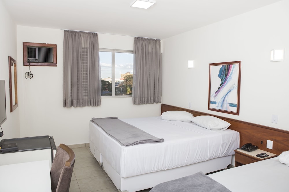 Allegro Hotel 7/51