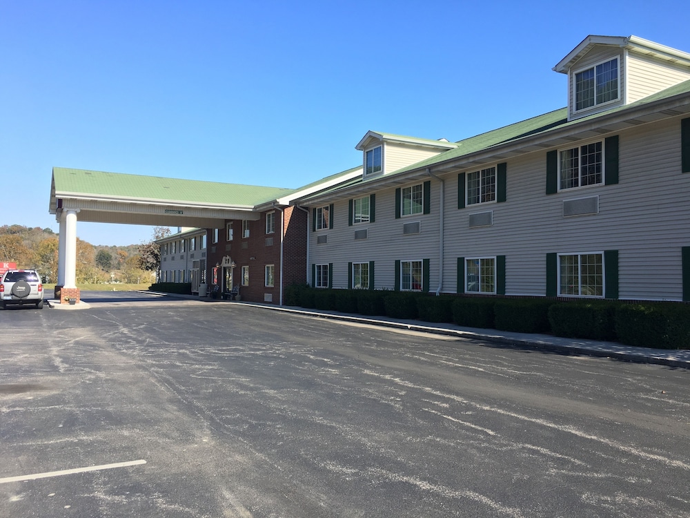 Baymont by Wyndham Mount Vernon Renfro Valley 37/40